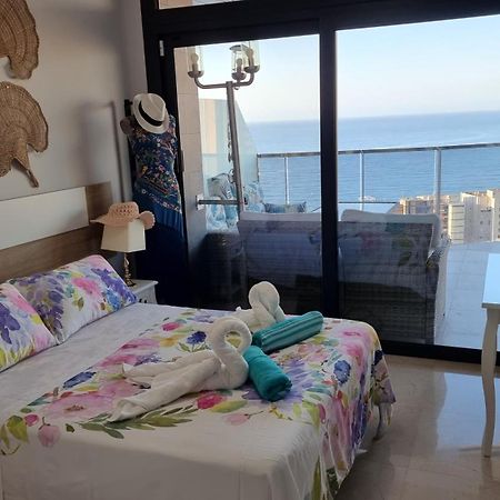 Sunset Waves Benidorm Julieta Vistas Al Mar Premium 200 Mt2 Con Jacuzzi En Terrazaアパートメント エクステリア 写真