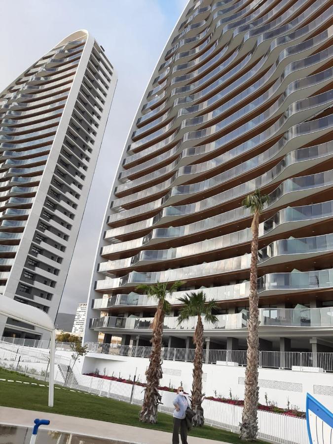 Sunset Waves Benidorm Julieta Vistas Al Mar Premium 200 Mt2 Con Jacuzzi En Terrazaアパートメント エクステリア 写真