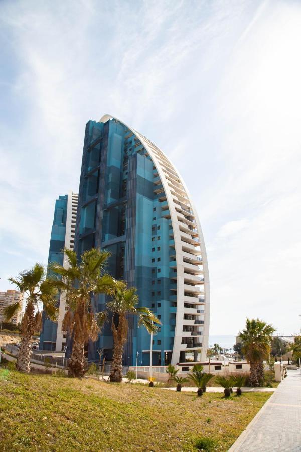 Sunset Waves Benidorm Julieta Vistas Al Mar Premium 200 Mt2 Con Jacuzzi En Terrazaアパートメント エクステリア 写真