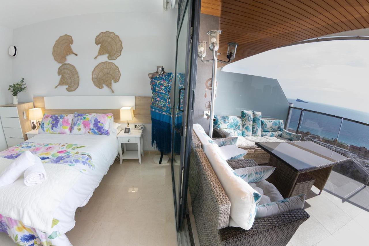 Sunset Waves Benidorm Julieta Vistas Al Mar Premium 200 Mt2 Con Jacuzzi En Terrazaアパートメント エクステリア 写真